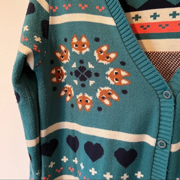 Emme Fox Heart Striped Grannycore Cardigan Sweater - Picture 2 of 11